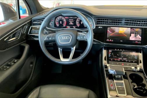 2021 Audi Q7 55 Premium