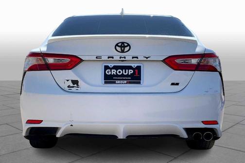 2020 Toyota Camry SE