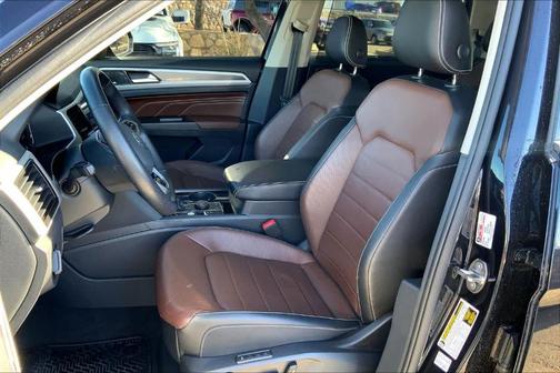 2023 Volkswagen Atlas 3.6L SEL Premium R-Line