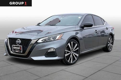 2022 Nissan Altima 2.5 SR