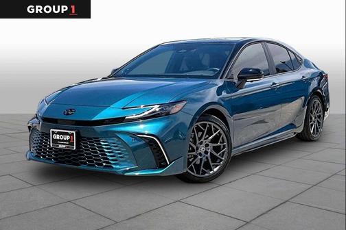 Ocean Gem/Midnight Black Metallic 2026 Toyota Camry XSE