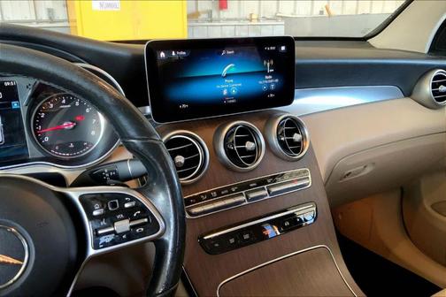 2020 Mercedes-Benz GLC 300 Base