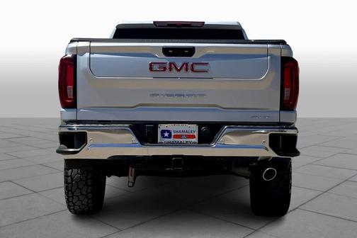 2022 GMC Sierra 2500 SLT