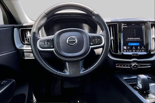 Onyx Black Metallic 2024 Volvo XC60 B5 Core Dark Theme