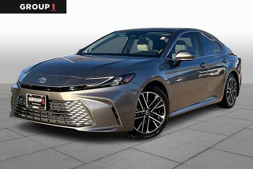 2025 Toyota Camry XLE