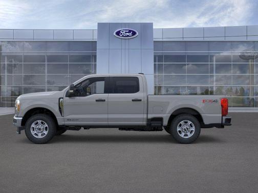 Avalanche 2026 Ford F-250 XLT