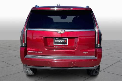 2017 Cadillac Escalade Premium Luxury