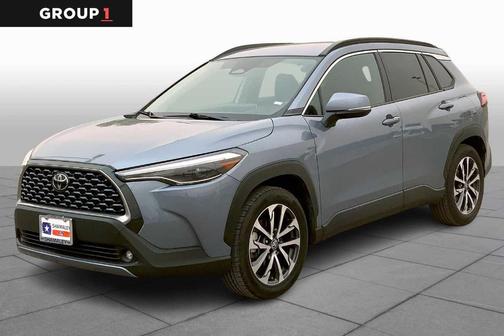 2024 Toyota Corolla Cross XLE