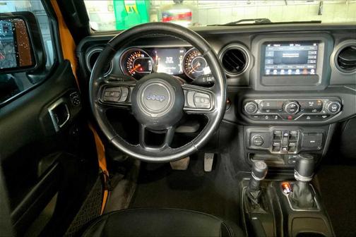 2021 Jeep Gladiator Sport
