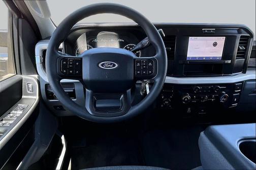 Oxford White 2025 Ford F-250 XL