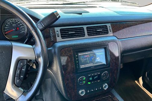 Onyx Black 2011 GMC Yukon Denali