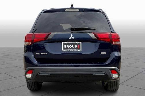 2020 Mitsubishi Outlander LE