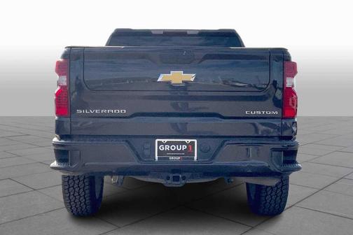 2023 Chevrolet Silverado 1500 Custom