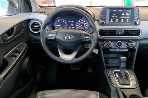 2021 Hyundai KONA SE