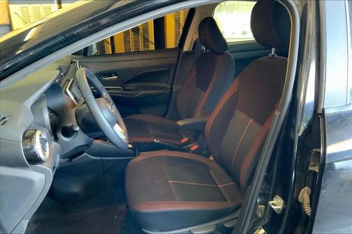 2021 Nissan Versa 1.6 SR