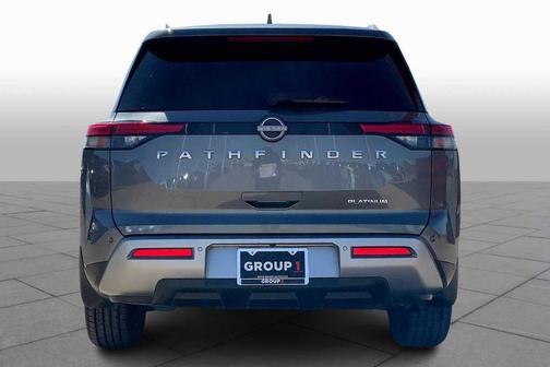 2022 Nissan Pathfinder Platinum