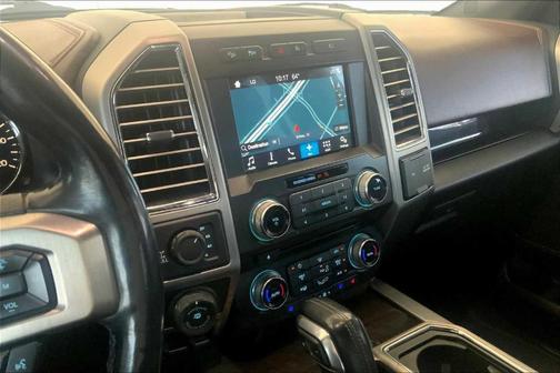 2017 Ford F-150 Platinum