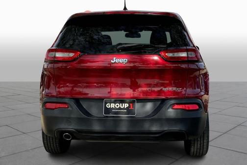 2017 Jeep Cherokee Sport