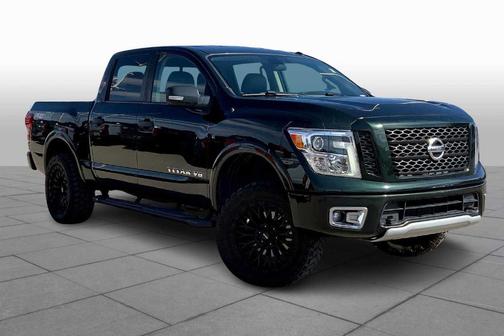 2019 Nissan Titan PRO-4X