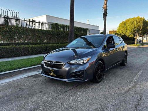 2017 Subaru Impreza 2.0i