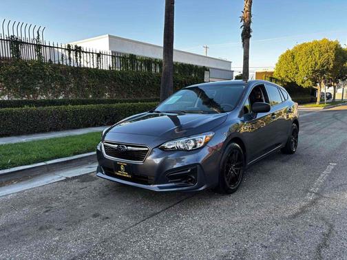 2017 Subaru Impreza 2.0i