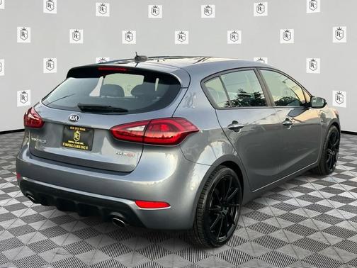 2017 Kia Forte SX