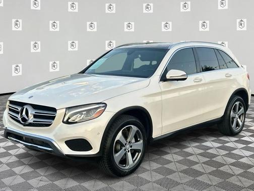 2017 Mercedes-Benz GLC 300 Base