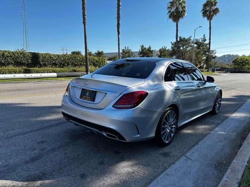 2015 Mercedes-Benz C-Class Sedan