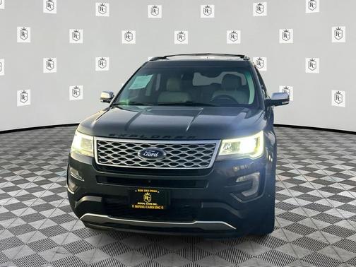 2016 Ford Explorer Platinum