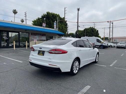 2019 Ford Fusion Hybrid SE