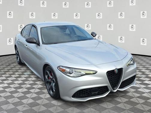 2018 Alfa Romeo Giulia Base