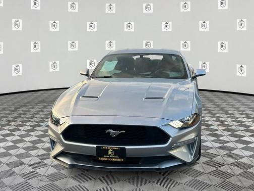 2020 Ford Mustang EcoBoost