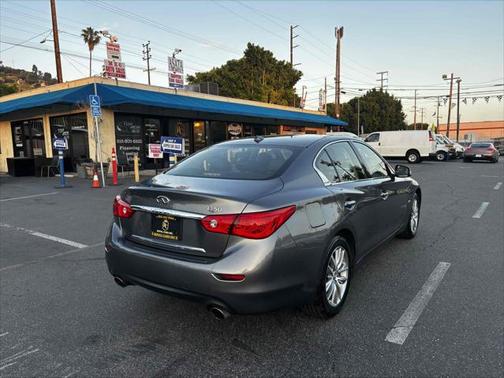 2016 INFINITI Q50 Base