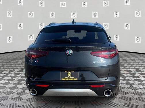 Vulcano Black Metallic 2020 Alfa Romeo Stelvio Ti Sport