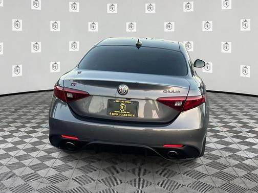 2018 Alfa Romeo Giulia Ti Sport