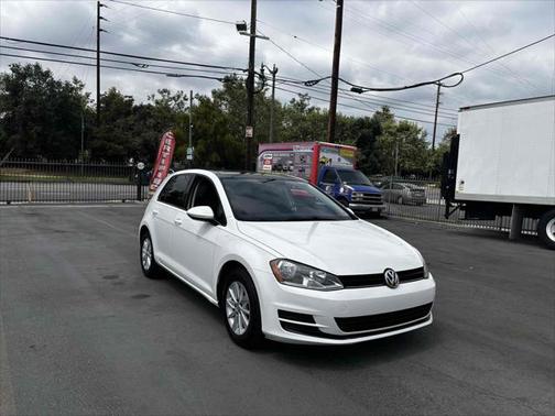 2016 Volkswagen Golf TSI S 4-Door