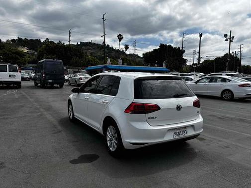 2016 Volkswagen Golf TSI S 4-Door