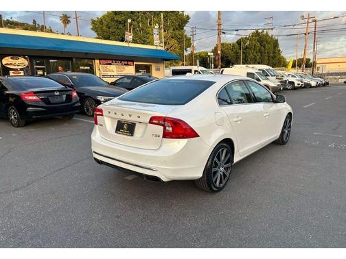 2016 Volvo S60 Inscription T5 Drive-E Premier