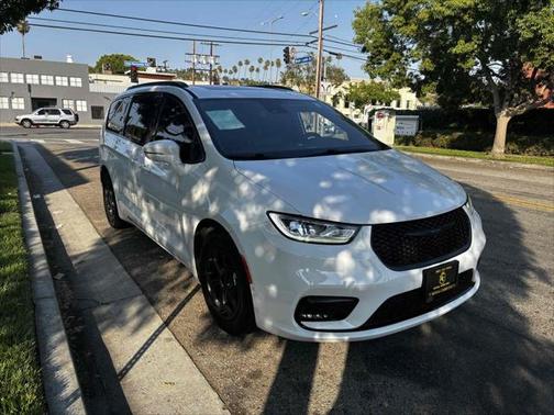 2021 Chrysler Pacifica Hybrid Limited