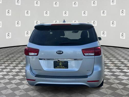 2016 Kia Sedona SX