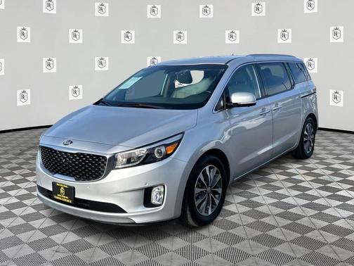2016 Kia Sedona SX