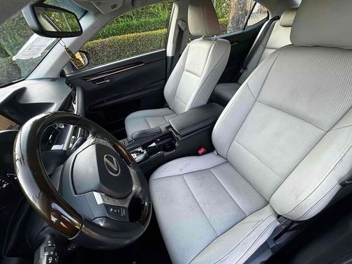 2014 Lexus ES 350 Base