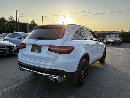 2018 Mercedes-Benz GLC 300 Base