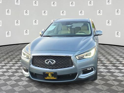 2018 INFINITI QX60 Base