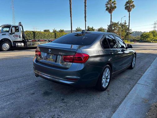 2018 BMW 320 i