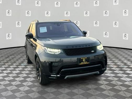 Carpathian Grey Premium Metallic 2020 Land Rover Discovery Landmark Edition