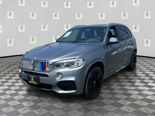 Space Gray Metallic 2018 BMW X5 eDrive xDrive40e