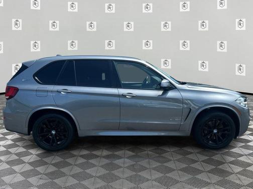 Space Gray Metallic 2018 BMW X5 eDrive xDrive40e