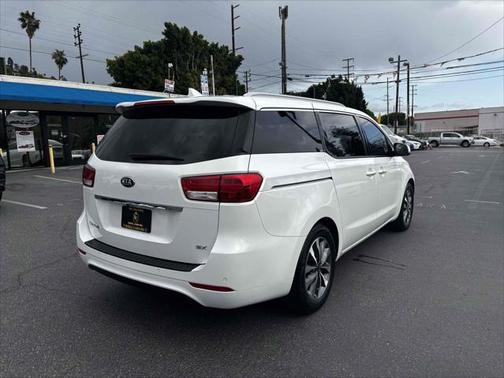 2015 Kia Sedona SX