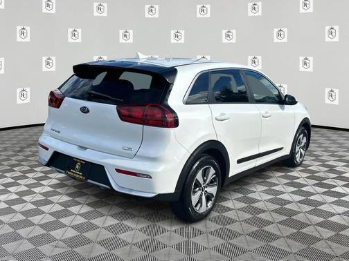 2018 Kia Niro FE